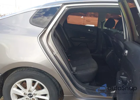 2018 Kia Optima Lx z USA, uszkodzony, nr VIN 5XXGT4L36JG185948